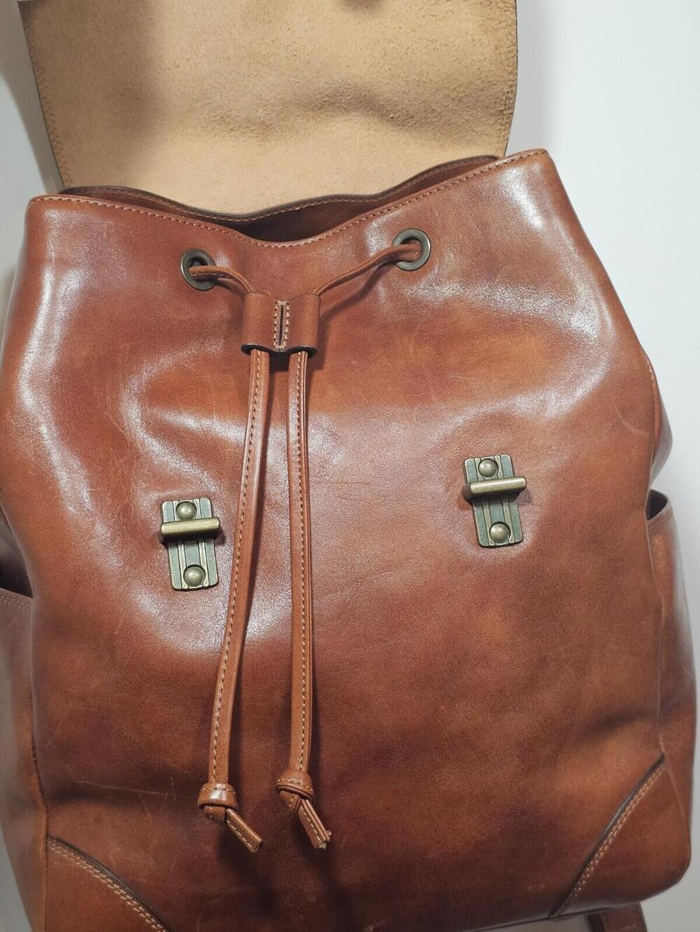 Bosca Dolce Premium Italian Brown Leather Cinch & Buckle Backpack - Picture 13 of 15